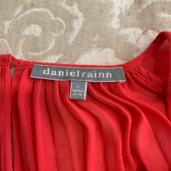 Beautiful Sheer Dolman Sleeve Blouse - Picture 4 of 6